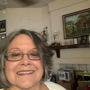 Meet your Posher, Janis